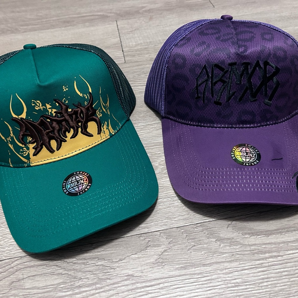 Green Trucker Hat with Yellow Accent - Stylish Mesh Cap